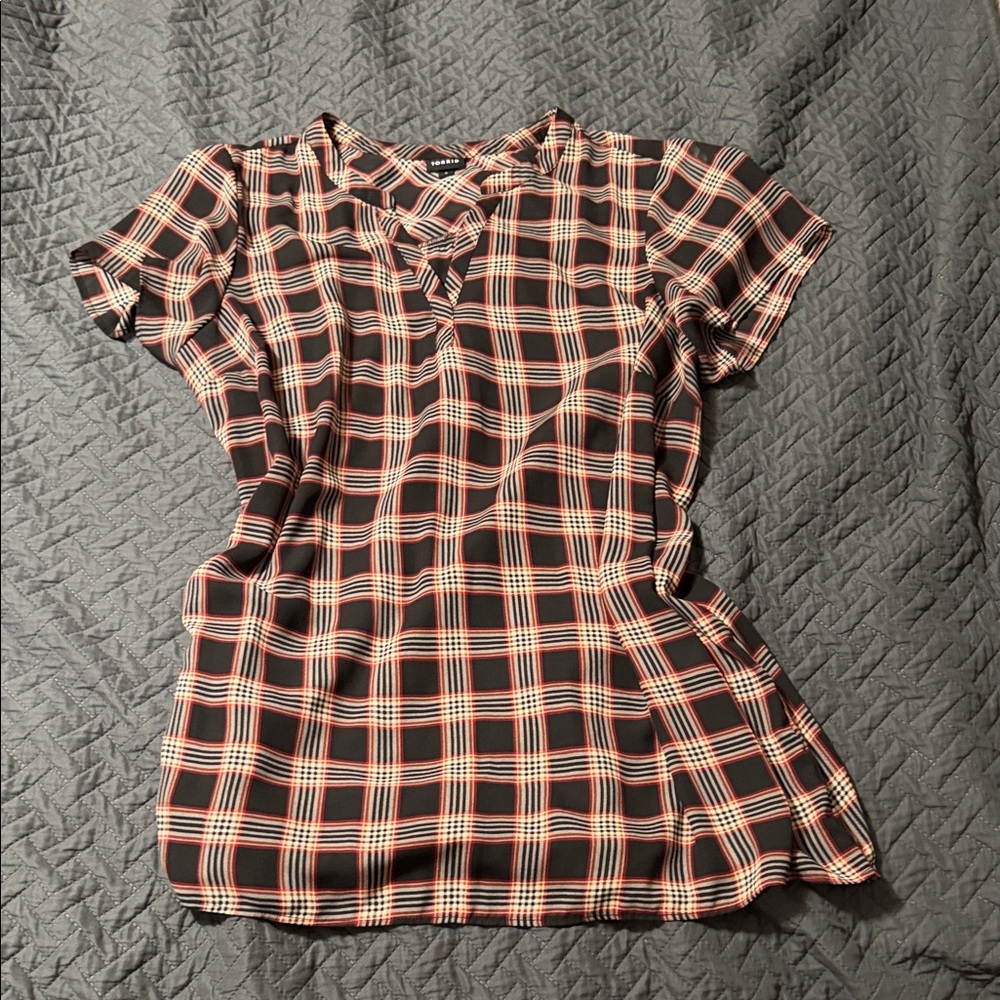 Torrid size 3 Plaid Short Sleeve Women's Top